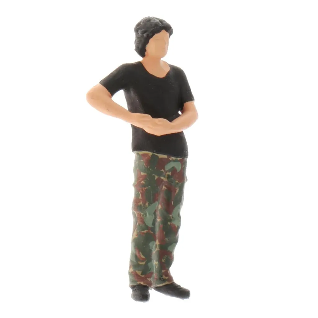Miniature Black T-Shirt Man Car Repair People Figure 1:64 Model Sand Table Layout Building Street Landscape Accessories Diorama Supplies
